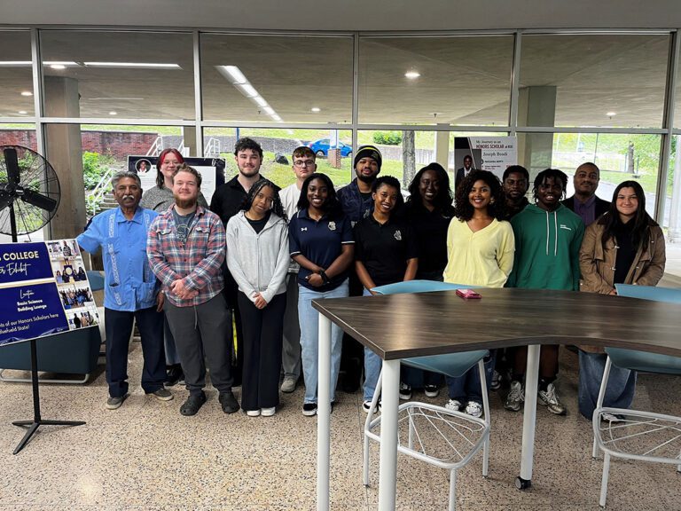 Scholar Ambassadors: BSU Honors College Puts Student Achievement on Display
